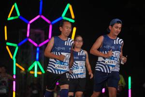 BIB: 40409, 43158, 42671
                            <button type="button" onclick="openModal(23233848)" class="btn btn-primary btn-sm float-right btn-popup" data-toggle="modal" data-target=".modal-high-quality">
                        <i class="fas fa-shopping-cart"></i> Add to Cart
                    </button>
                                            <button type="button" onclick="isThisMe(23233848, true)" class="btn btn-success btn-sm float-right btn-popup btn-isme hidden" data-toggle="tooltip" data-placement="bottom" title="นี่คือรูปของคุณใช่ไหม คลิกที่นี่เพื่อเอาเข้าอัลบั้ม">
                        <i class="fas fa-plus"></i> Add to album
                    </button>
                    <button type="button" onclick="isThisMe(23233848, false)" class="btn btn-warning btn-sm float-right btn-popup btn-isnotme hidden">
                        <i class="fas fa-ban"></i> Remove from album
                    </button>